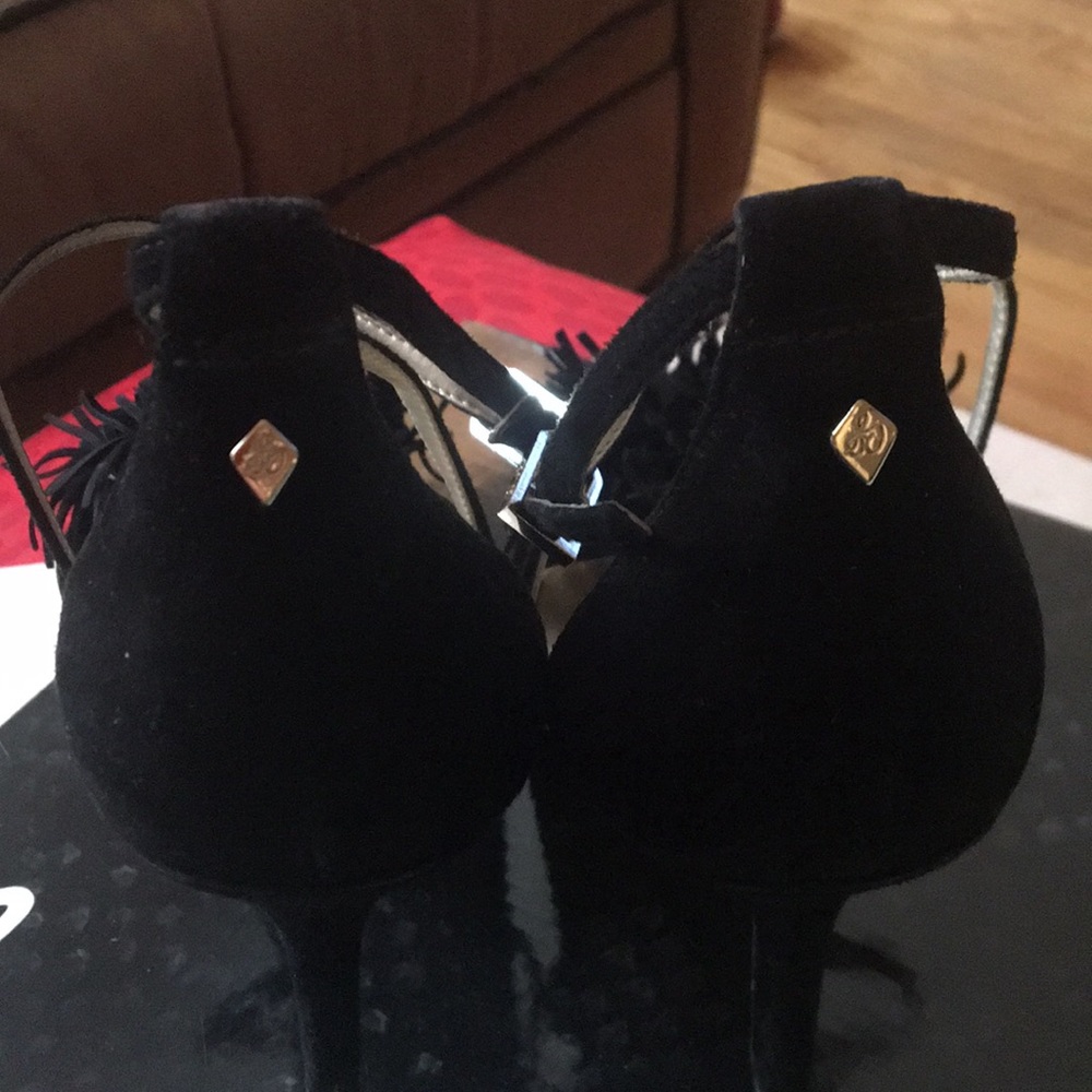 Sold Out Sam Edelman Aisha Black Suede Heel - Picture 4 of 4